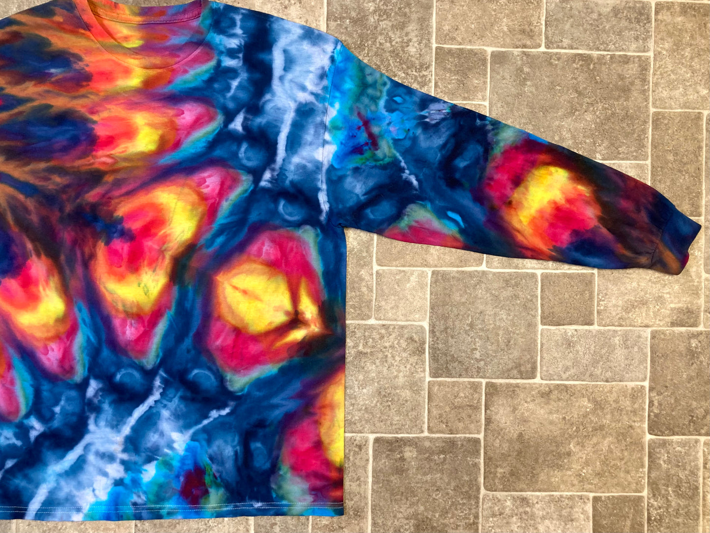 Inclined Burst Ice Dyed T Shirt